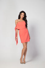 Заредете изображение във визуализатора на галерията – Margot Mini Dress