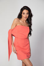 Заредете изображение във визуализатора на галерията – Margot Mini Dress