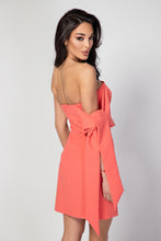 Заредете изображение във визуализатора на галерията – Margot Mini Dress