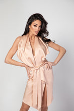 Заредете изображение във визуализатора на галерията – Azra Dress
