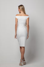 Заредете изображение във визуализатора на галерията – Irina Off Shoulder Midi Dress