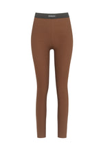 Load image into Gallery viewer, Vittoria Leggings в цвят коняк - дамски клин с висока талия и лого DENIZZIA предна част