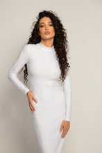 Заредете изображение във визуализатора на галерията – Alaia Midi Knit Dress
