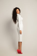 Заредете изображение във визуализатора на галерията – Nara Midi Knit Dress