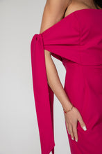 Заредете изображение във визуализатора на галерията – Margot Mini Dress