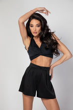 Заредете изображение във визуализатора на галерията – Irina Crop Top