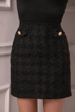 Заредете изображение във визуализатора на галерията – Пола Black Elegance