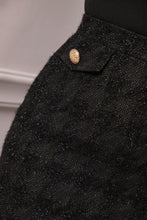 Заредете изображение във визуализатора на галерията – Пола Black Elegance