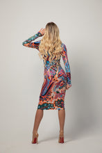 Заредете изображение във визуализатора на галерията – Aurora Midi Dress