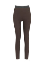Load image into Gallery viewer, Vittoria Leggings в шоколадово кафяво - дамски клин с висока талия и лого DENIZZIA, предна част
