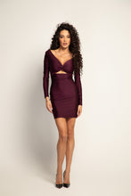 Заредете изображение във визуализатора на галерията – Megan Off Shoulder Mini Dress
