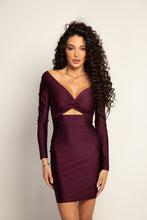 Заредете изображение във визуализатора на галерията – Megan Off Shoulder Mini Dress

