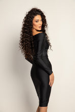 Заредете изображение във визуализатора на галерията – Megan Off Shoulder Midi Dress
