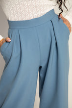 Заредете изображение във визуализатора на галерията – Lavonne Pants

