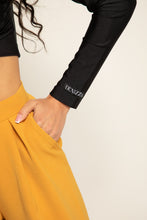 Заредете изображение във визуализатора на галерията – Khloe crop top
