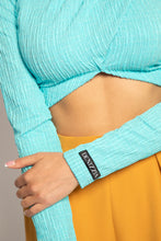 Заредете изображение във визуализатора на галерията – Khloe Crop Top
